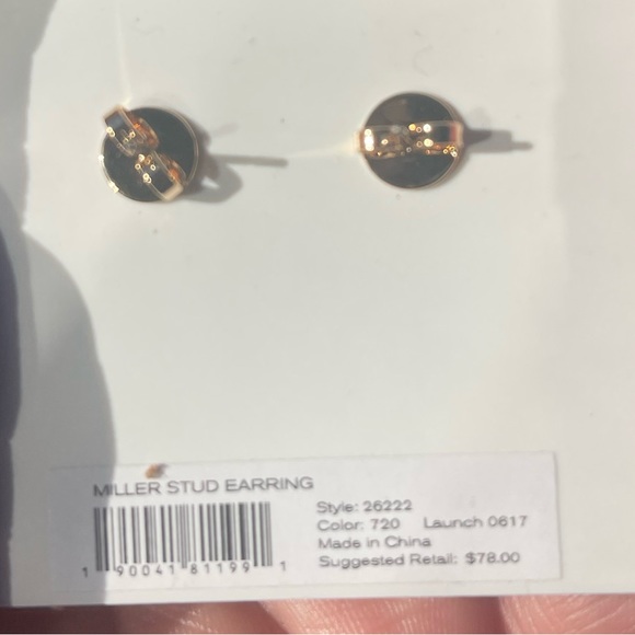 Tory Burch Circle Logo Stud Earrings. Gold color. New - Picture 7 of 9